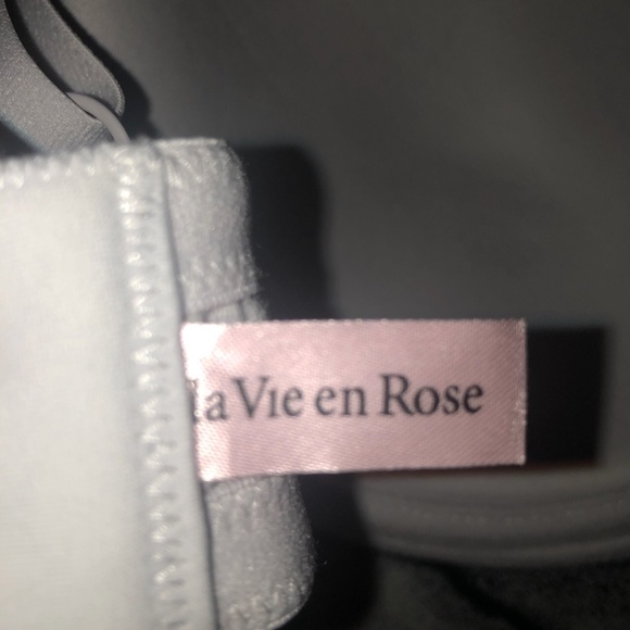 La Vie en Rose unpadded bra - Picture 2 of 4